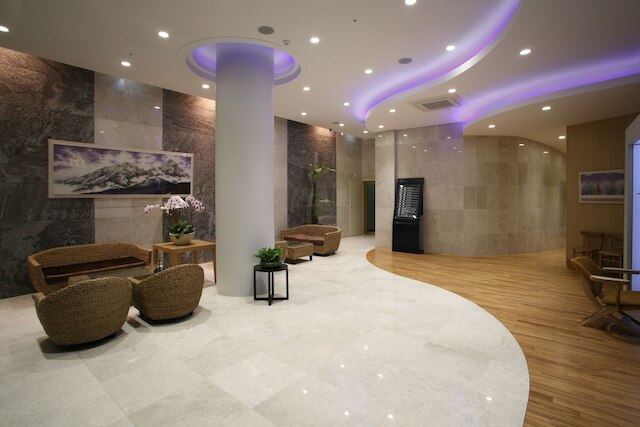 ベニキア ホテル ヨス