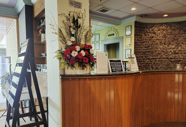 メガ ドゥアール ホテル