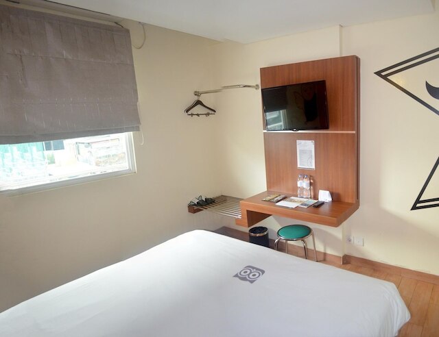 ワールドホテル