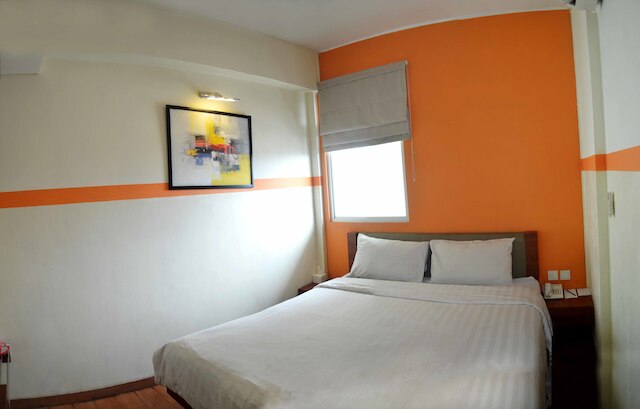 ワールドホテル