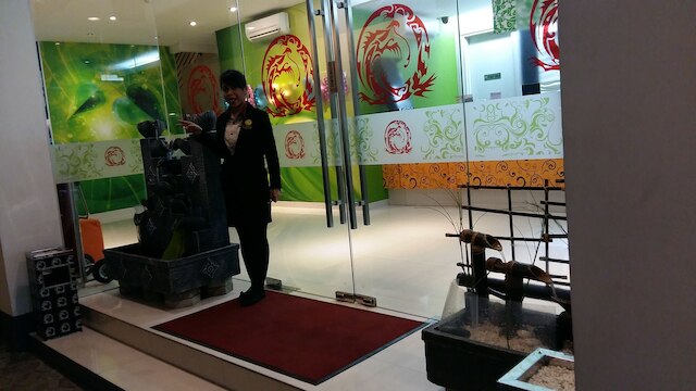 ホテル ドラゴン イン バイ SHM