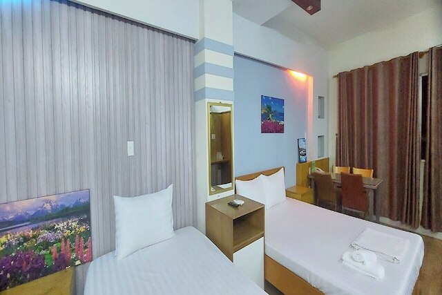 アイレンホテル