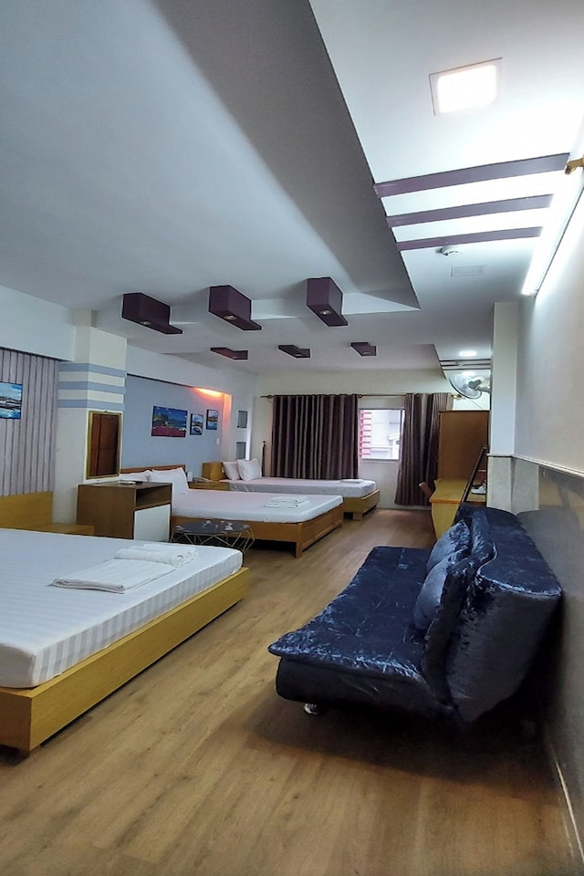 アイレンホテル