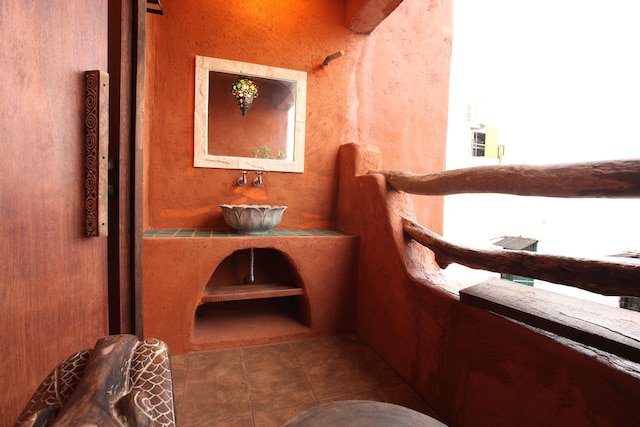 アフェイ サーフ イン ホール 4 - ナヌ