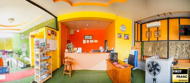 ファースト & フラング ホテル