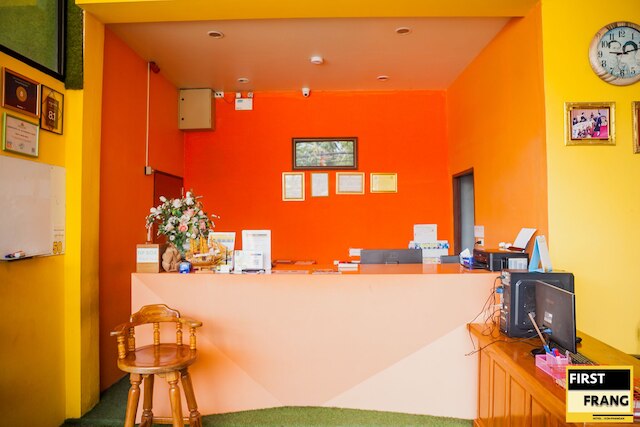 ファースト & フラング ホテル