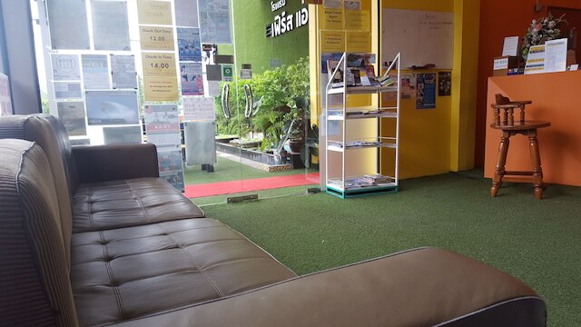 ファースト & フラング ホテル