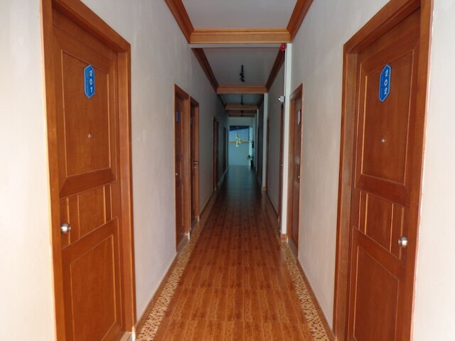 ファースト & フラング ホテル