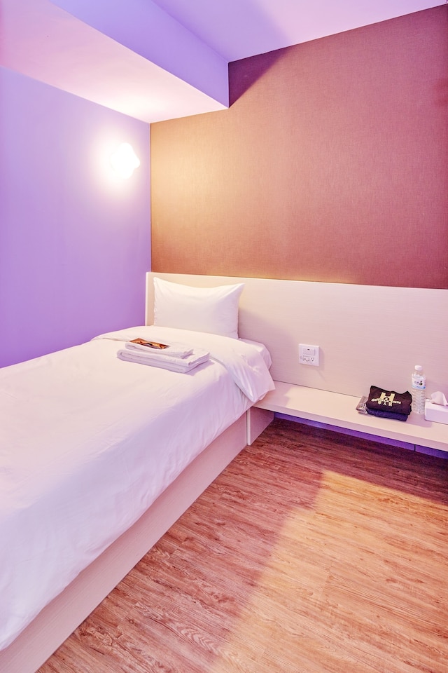 シングル イン台北 - ホステル (單人房住宿空間 - 台北館)