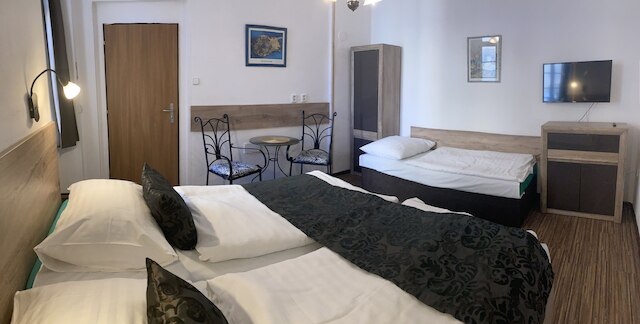 ミラ アパートメンツ