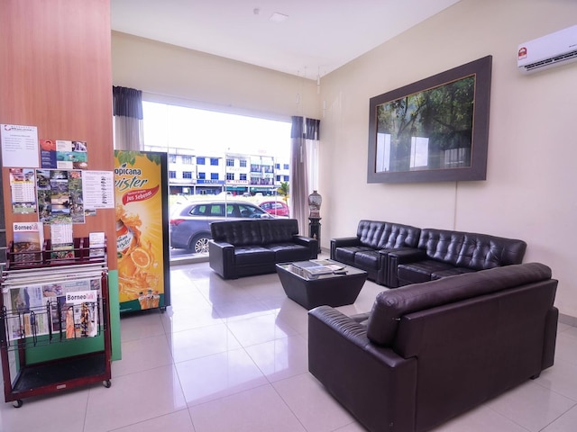 ノヴァ クチン ホテル