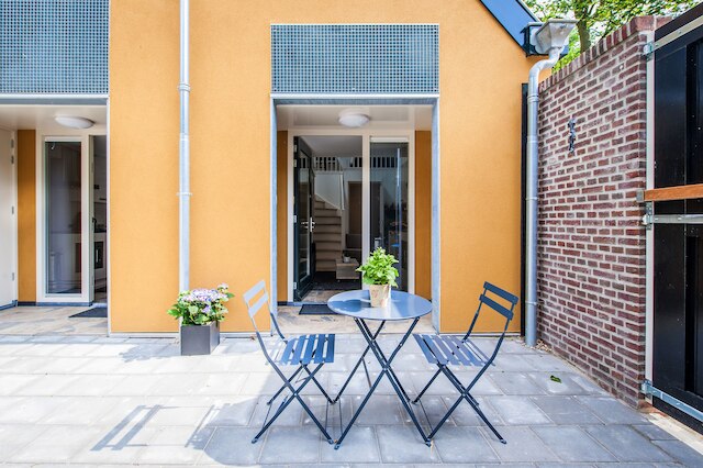 アリュール ガーデン アパートメンツ