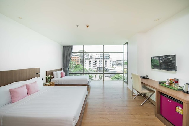 セブン ジア シック ホテル