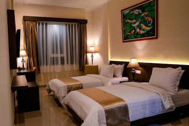 アルクバイ ホテル