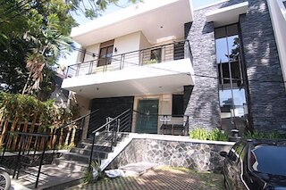 グリヤ アマルタ