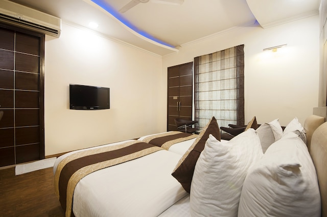 ホテル ル カドル