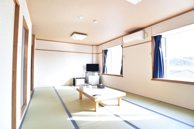 アレーズド・バレ SHIRAHAMA