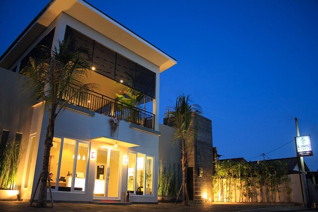 リンク コステル