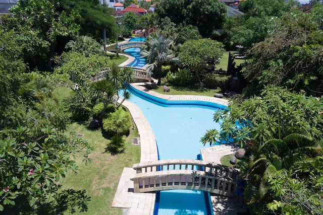 ザ・チャクラ・ホテル