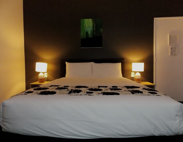 パーネル パインズ