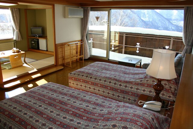 ホテルホワイトイン北志賀