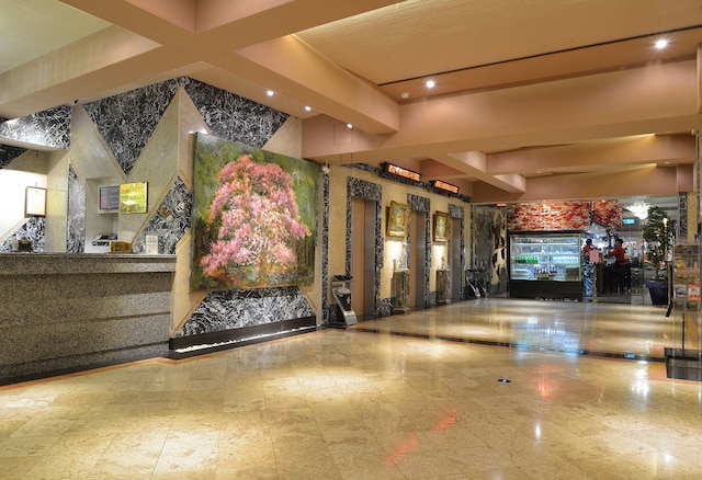 キングシップ ホテル 高雄 インター コンチネンタル (高雄漢王洲際飯店)