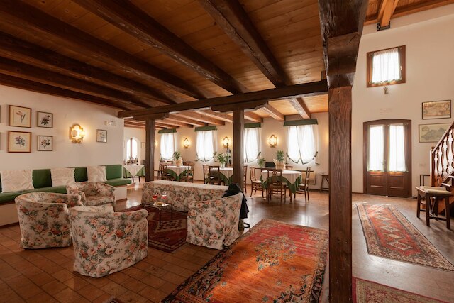 カ テッセラ ベニス エアポート