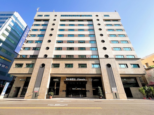 タルムード ホテル 高雄 ラブリバー (塔木德酒店高雄愛河館)