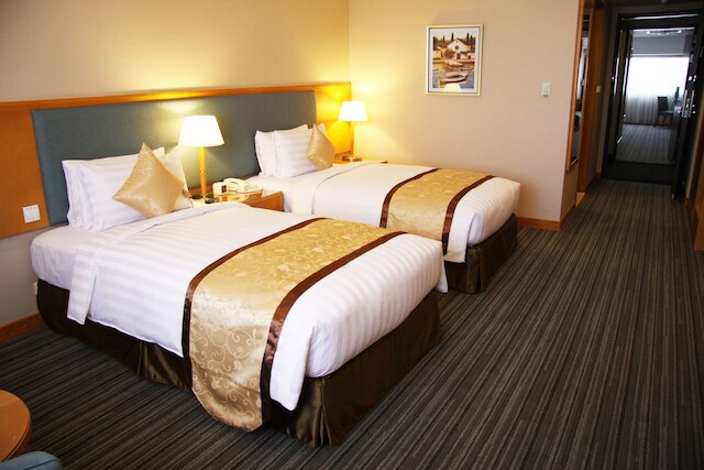 フーシン ホテル タイナン (台南富信大飯店)