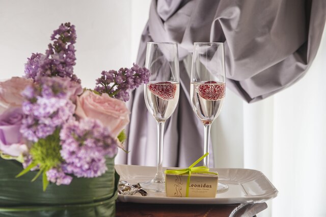 ナヴォーナ エリート