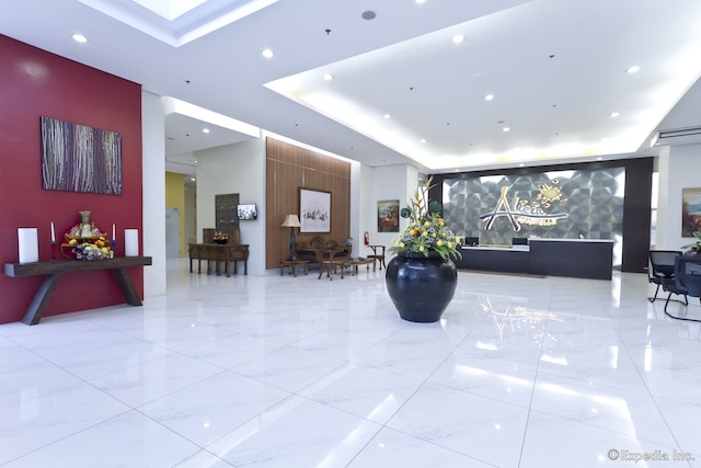 アリシア アパーテル