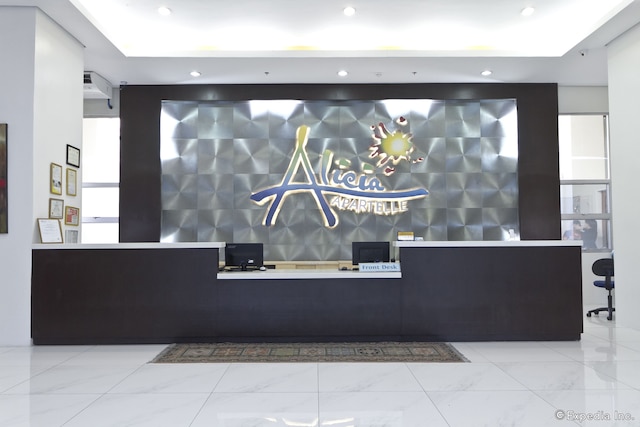 アリシア アパーテル