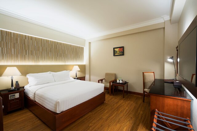 ニャット ハ 1 ホテル