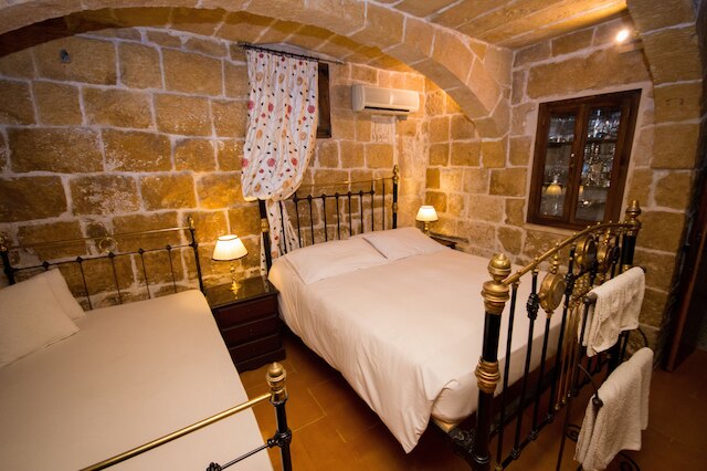 ザ バロウ ゲスト ハウス