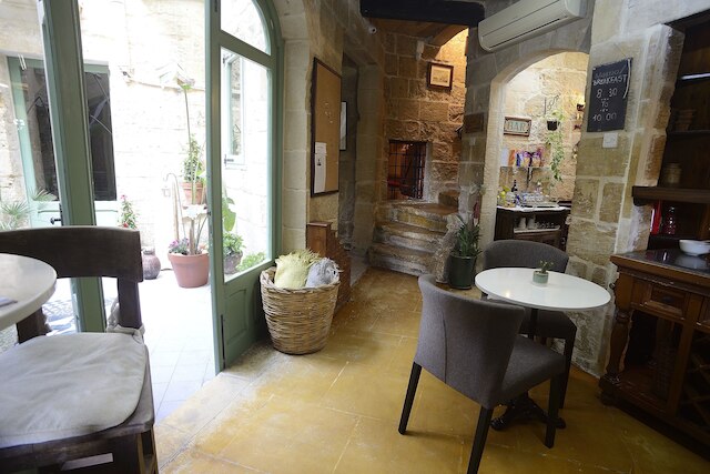 ザ バロウ ゲスト ハウス