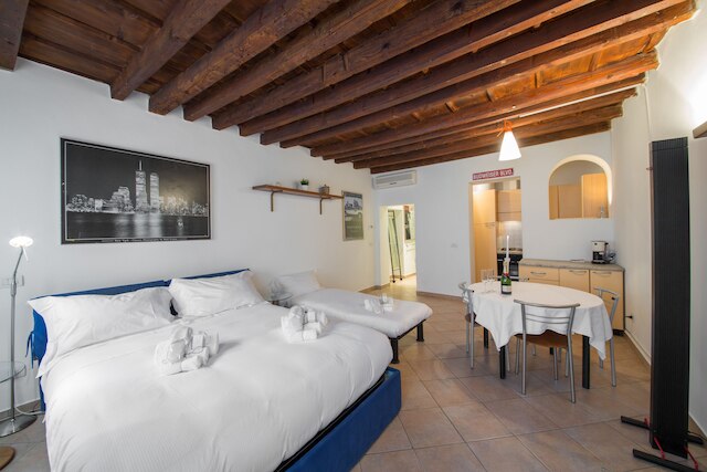 スイートローコスト サンタニェーゼ