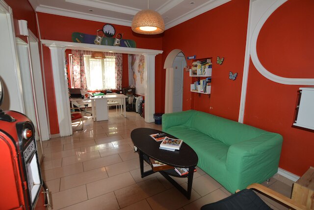 ディープス ホステル