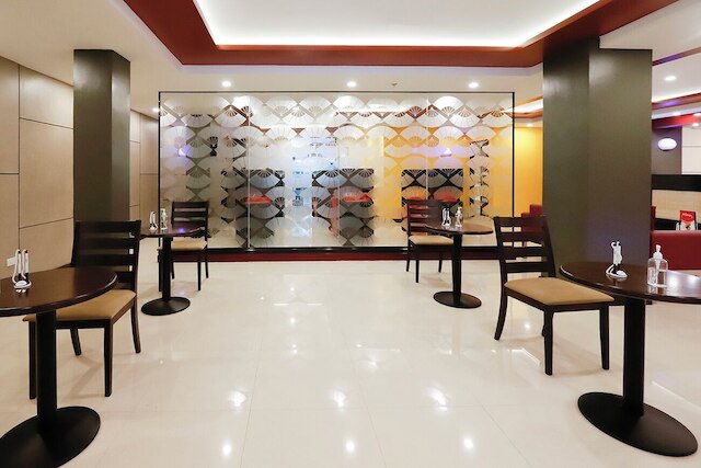 ホテル ソゴ LTR モニュメント ステーション