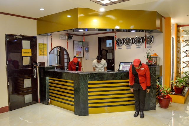 ホテル ソゴ LTR モニュメント ステーション