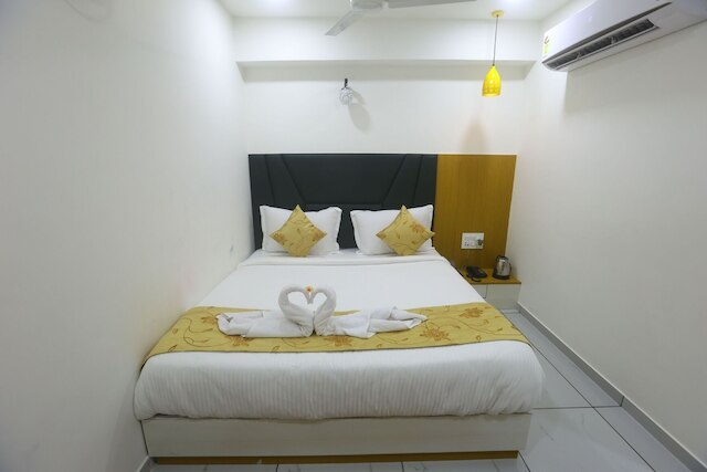 ホテル リヴァ パレス