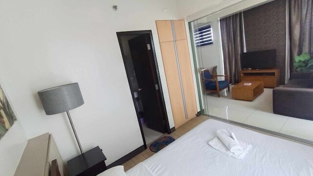 8 ニュータウンブールバード