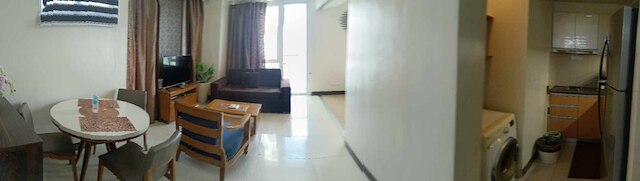 8 ニュータウンブールバード