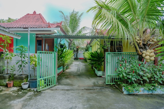 OYO  ライフ 90301 ヒドゥン ビレッジ ウルワツ