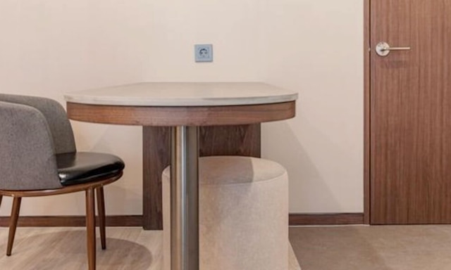 Hound Hotel Gijang-osiria