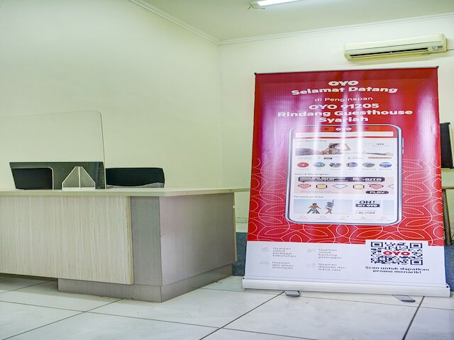 OYOライフ91205リンダンゲストハウスシャリーア