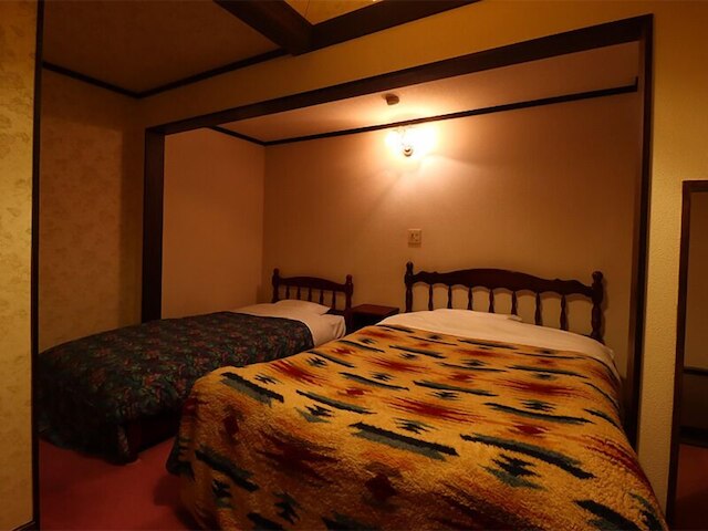 ペンションアルマ