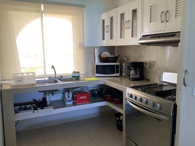 オーシャンフロントホワイトサンドビーチコンド