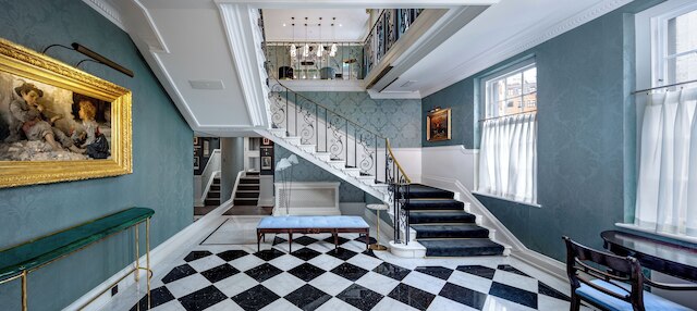 ノー30ホームズナイツブリッジ