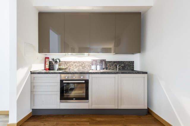 ヴァザリ  アパートメント イン フィレンツェ