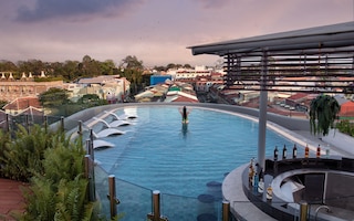 コウレンセントラルホテル